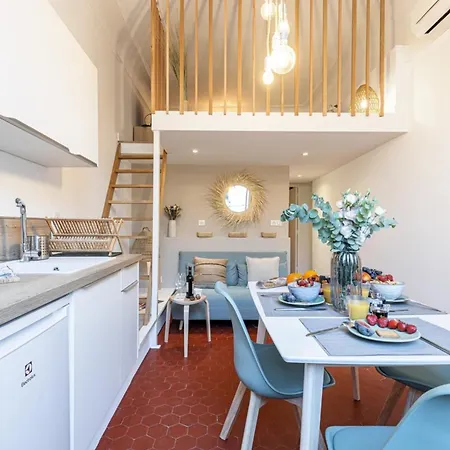 Prefecture 15 - Old Town Duplex 2 Doubles Beds